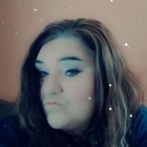 Meet your Posher, Leanna